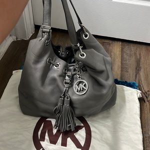 Steel grey authentic Michael Kors Camden leather tote and travel zip wallet